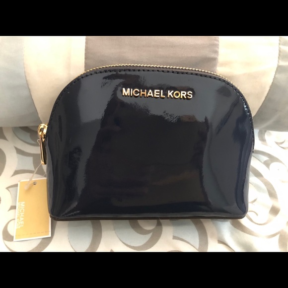 Michael Kors Travel Pouch - Picture 4 of 4